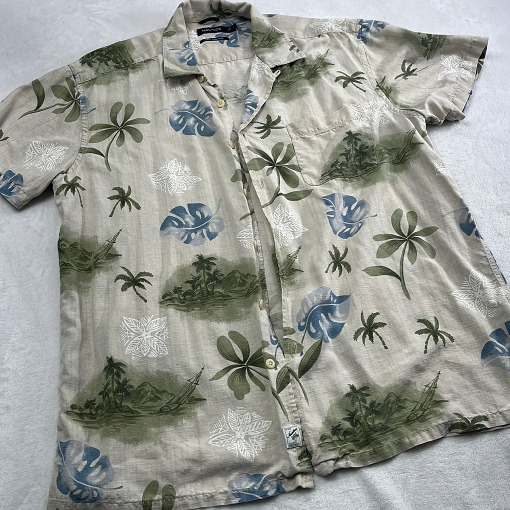 100% Silk (Washable) Men's XL Nautica Tropical‎ Print Beige Button Down Shirt